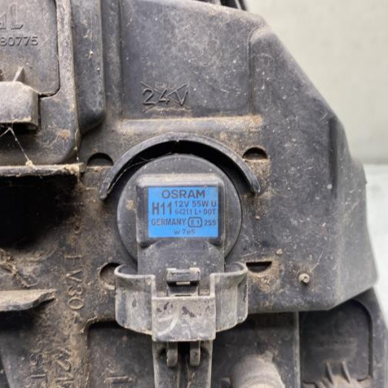 Anti brouillard gauche (feux) PEUGEOT 407 Photo n°3