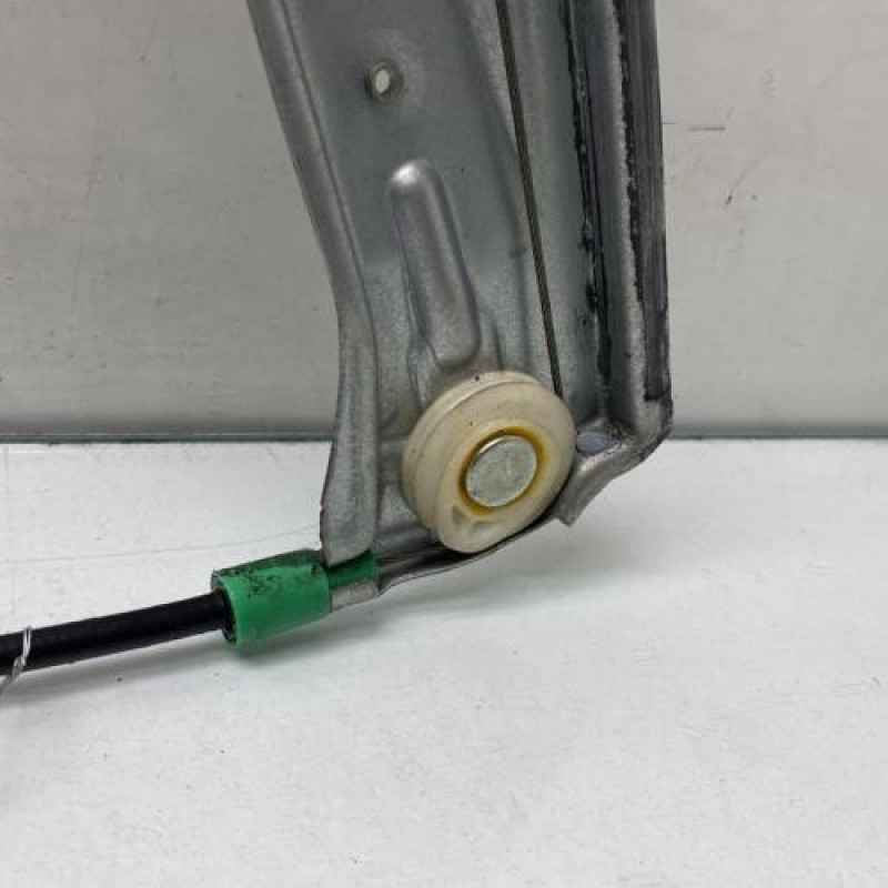 Leve vitre electrique avant gauche PEUGEOT 407 Photo n°3