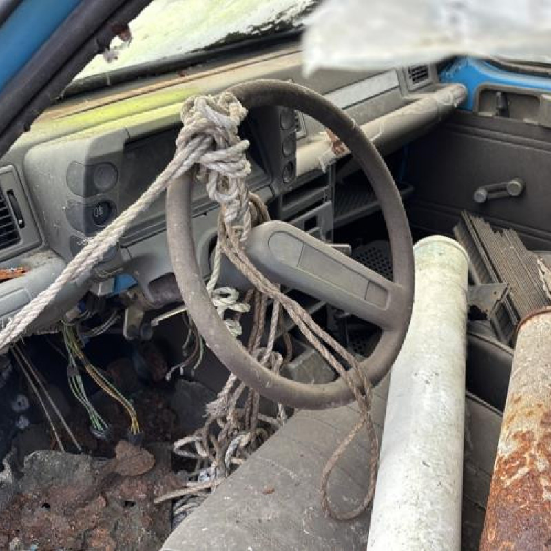 Amortisseur avant droit CITROEN C15 Photo n°9