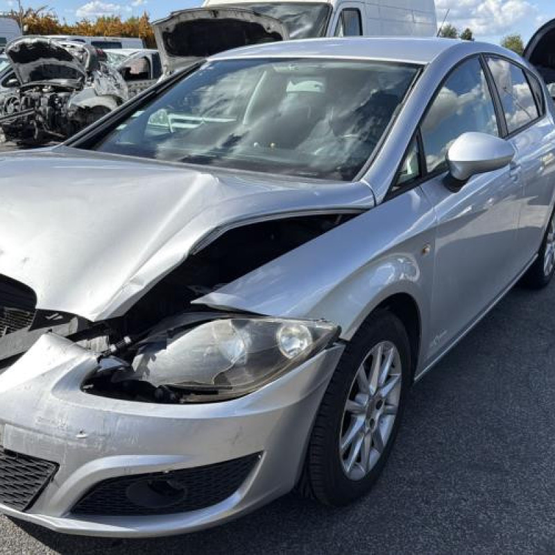 Amortisseur avant droit SEAT LEON 2 Photo n°5