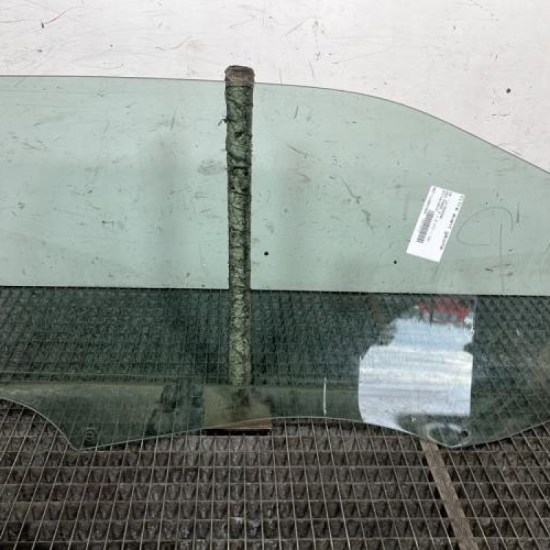 Vitre avant gauche DS DS3 Photo n°4