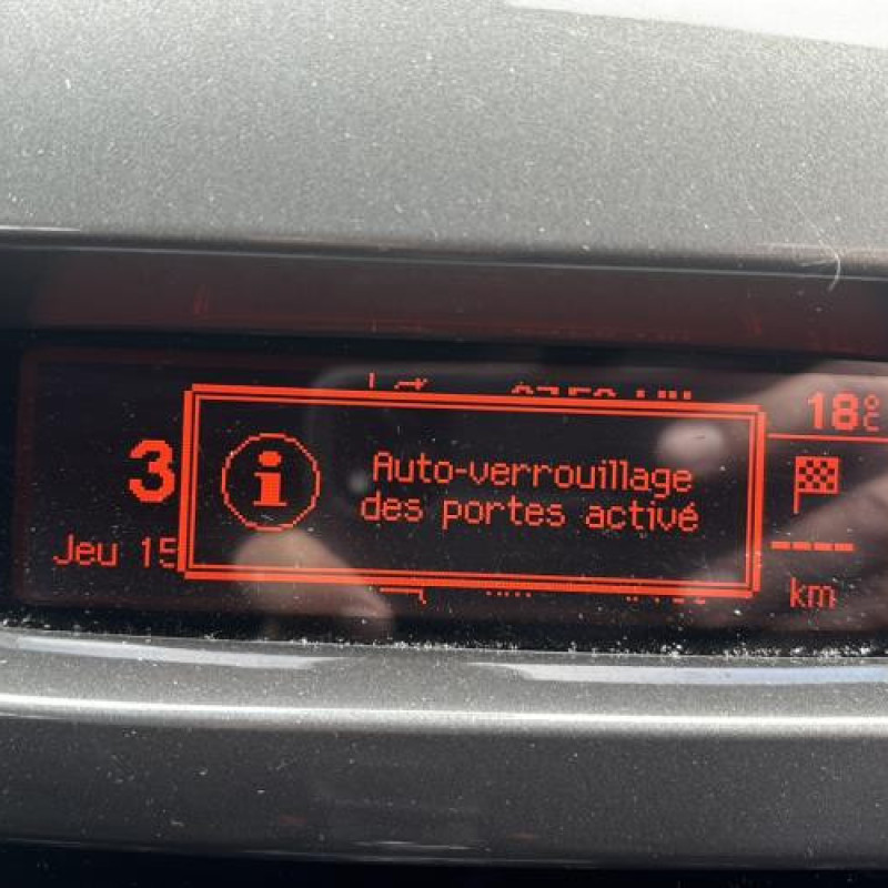 Vitre avant gauche DS DS3 Photo n°19