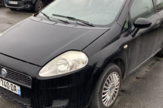 Moteur FIAT GRANDE PUNTO Photo n°1