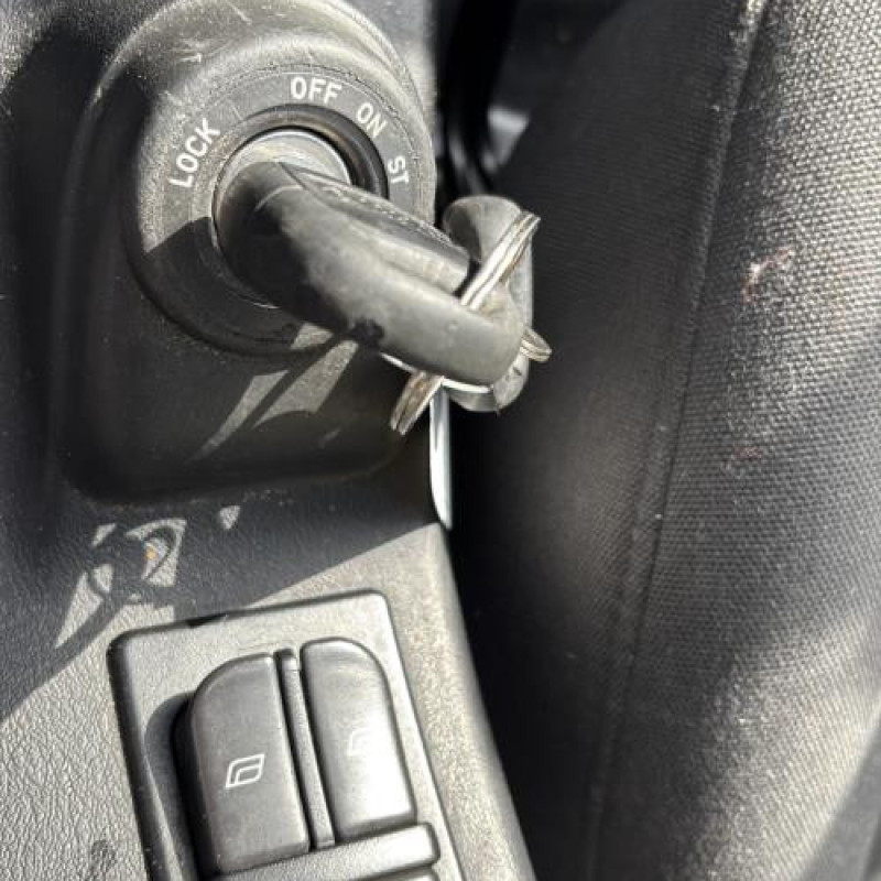 Feu arriere secondaire gauche (feux) SAAB 9.5 1 Photo n°20