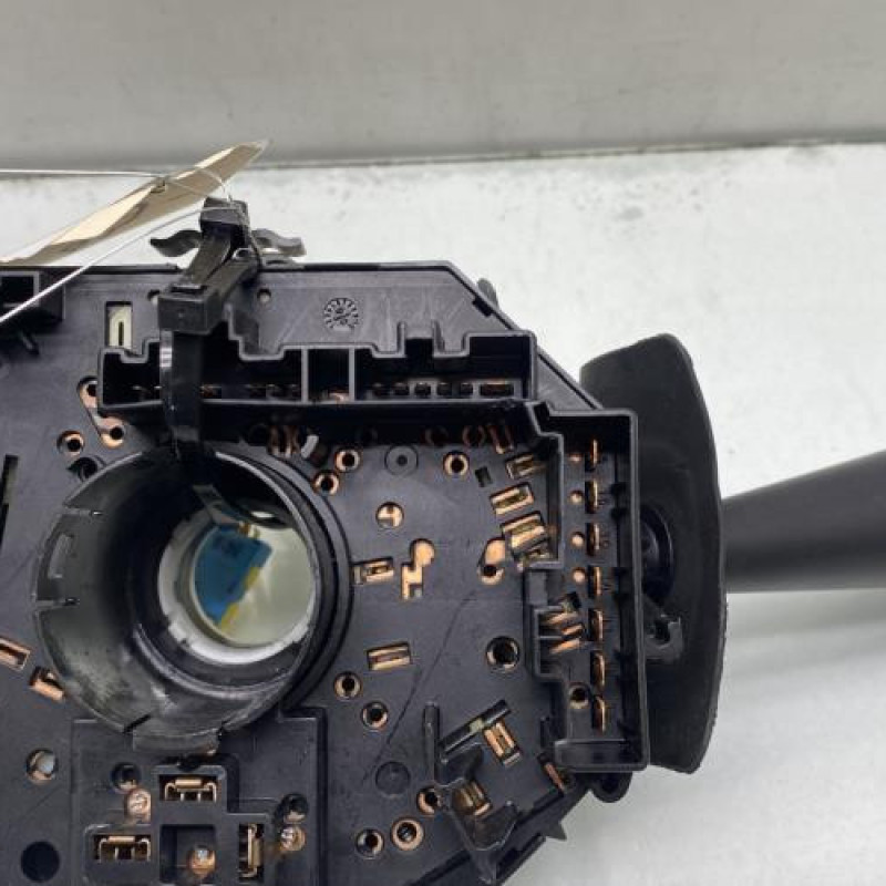 Com (Bloc Contacteur Tournant+Commodo Essuie Glace+Commodo Phare) FIAT MULTIPLA Photo n°5