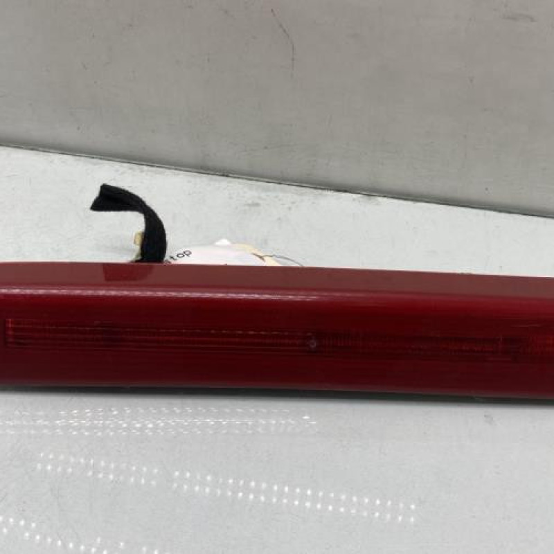 Feu arriere stop central RENAULT SCENIC 3 Photo n°1