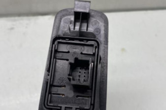 Interrupteur de leve vitre arriere gauche RENAULT SCENIC 3