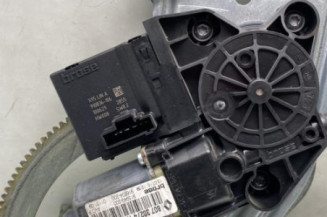 Leve vitre electrique avant droit RENAULT SCENIC 3