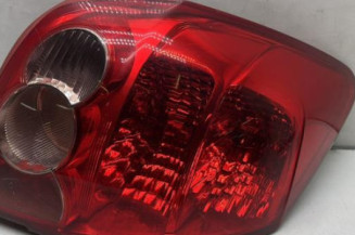 Feu arriere principal droit (feux) TOYOTA AURIS 1 Photo n°1