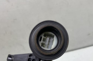 Leve vitre electrique avant droit TOYOTA AURIS 1