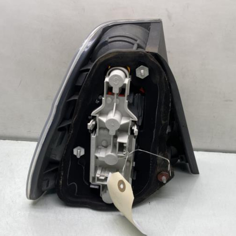 Feu arriere principal droit (feux) BMW SERIE 3 E46 Photo n°2