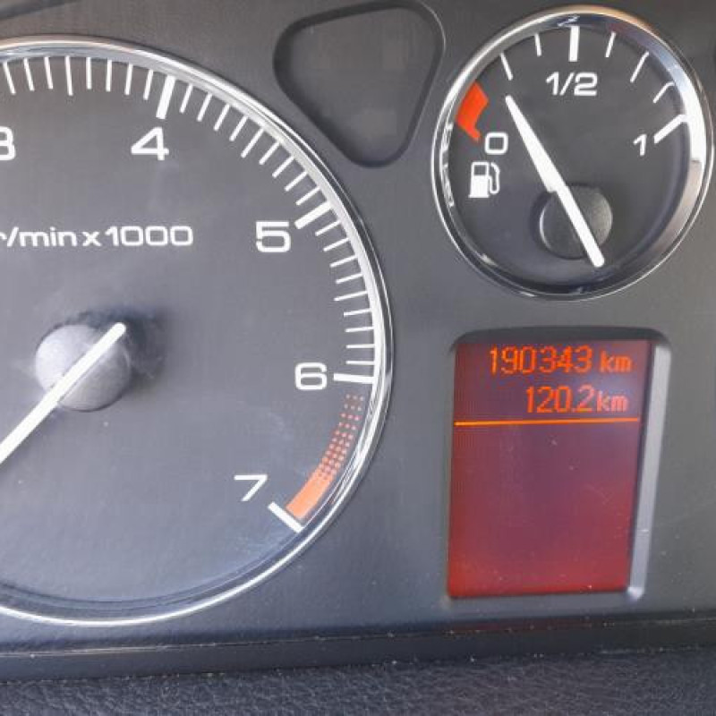 Bouchon de carburant PEUGEOT 407 Photo n°19