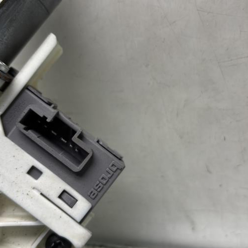 Leve vitre electrique arriere droit PEUGEOT 407 Photo n°6