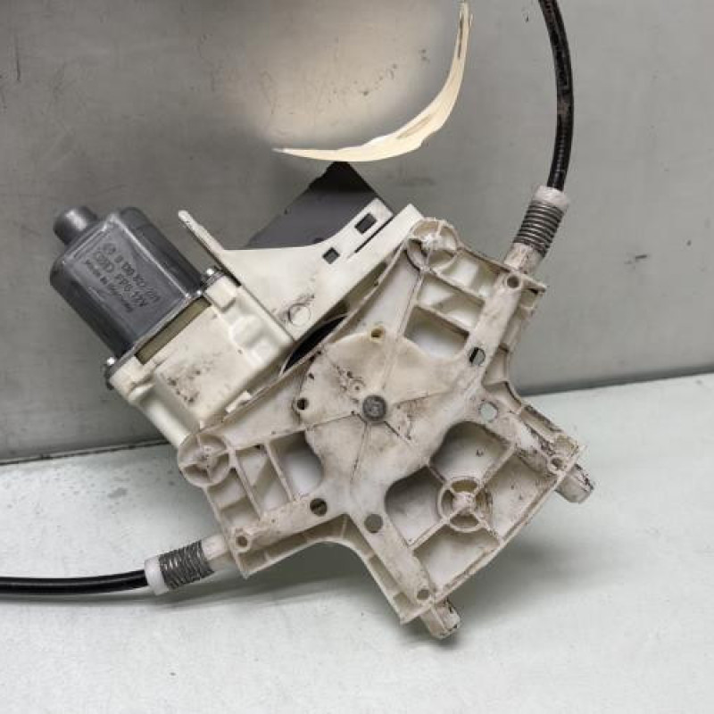 Leve vitre electrique arriere gauche PEUGEOT 407 Photo n°4