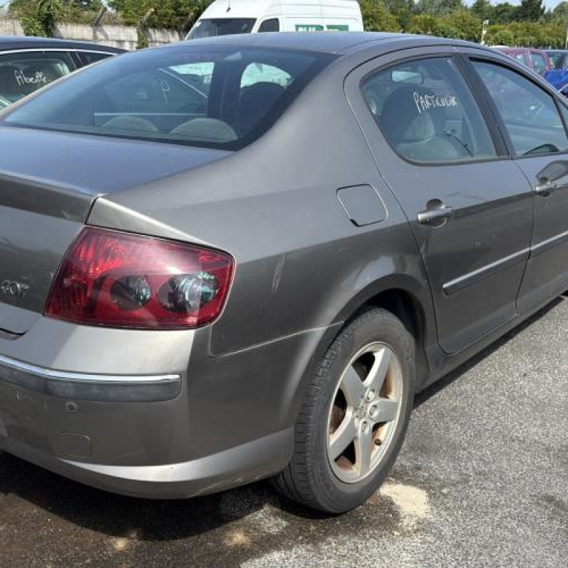 Pare choc arriere PEUGEOT 407 Photo n°11