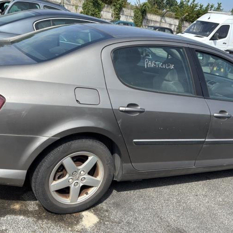 Pare choc arriere PEUGEOT 407 Photo n°15