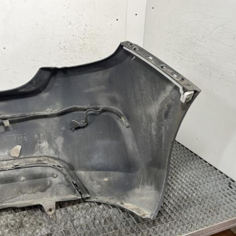 Pare choc arriere CITROEN C4 2 Photo n°4