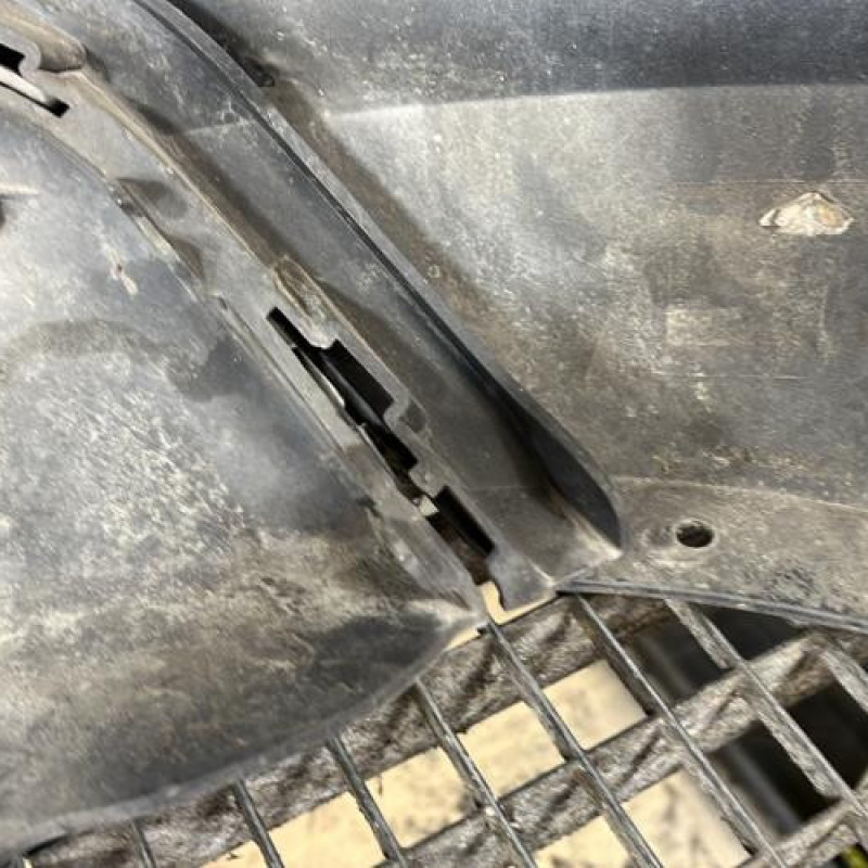 Pare choc arriere CITROEN C4 2 Photo n°5