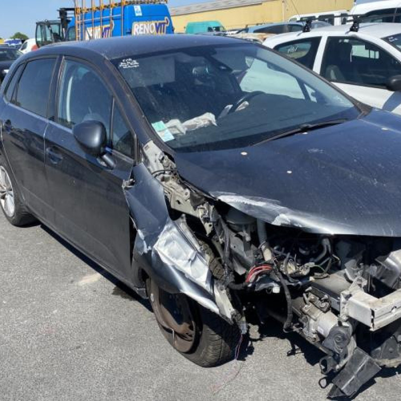 Pare choc arriere CITROEN C4 2 Photo n°9