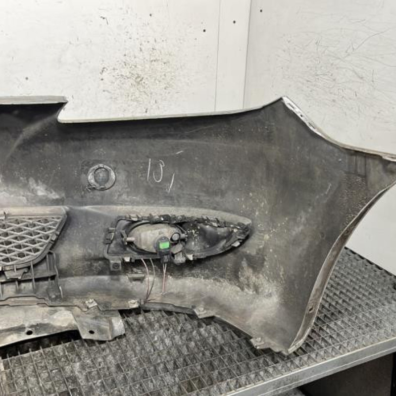 Pare choc avant MAZDA 3 1 Photo n°6