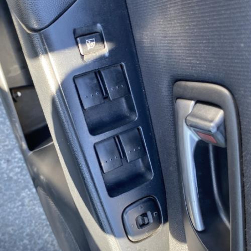 Pare choc avant MAZDA 3 1 Photo n°18