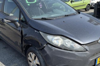 Pare choc arriere FORD FIESTA 6