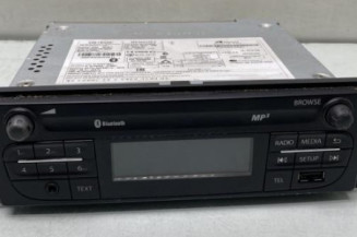 Autoradio d'origine RENAULT TRAFIC 3 COURT Photo n°1