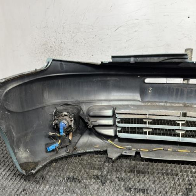 Pare choc avant CITROEN XSARA PICASSO Photo n°6
