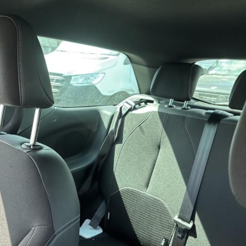 Bouton de coffre CITROEN DS3 Photo n°11