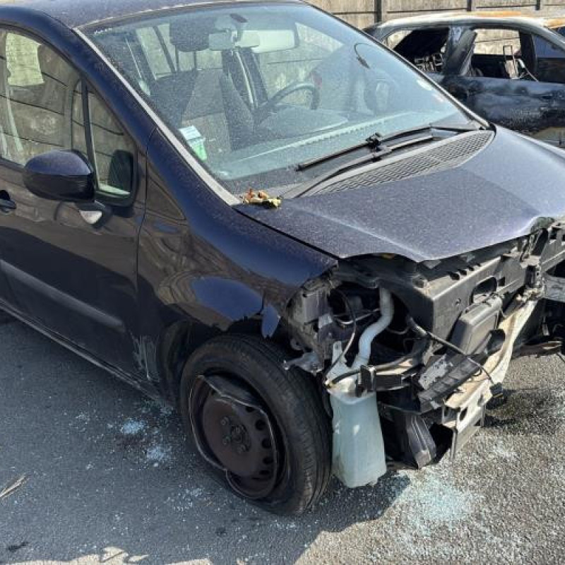 Pare choc arriere RENAULT MODUS Photo n°8