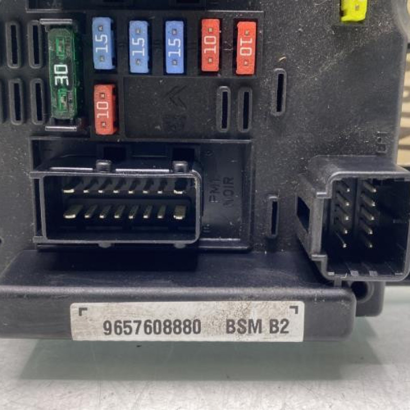 Boitier servitude moteur (BSM) PEUGEOT 206+ Photo n°3