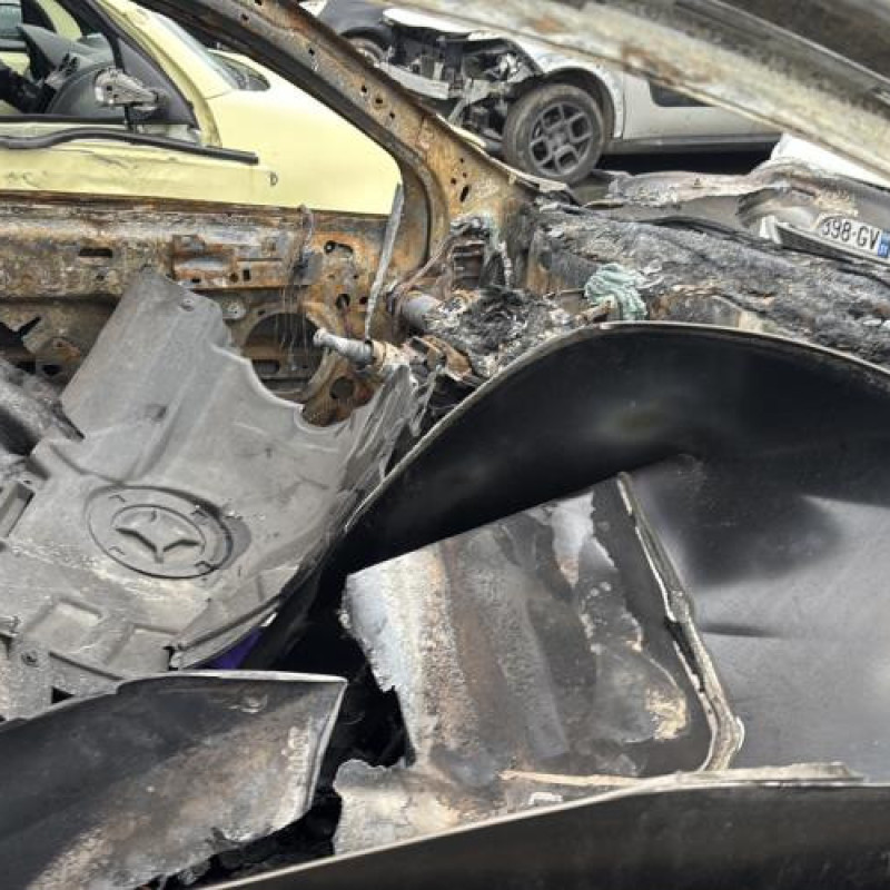 Pare choc arriere CITROEN DS4 Photo n°13