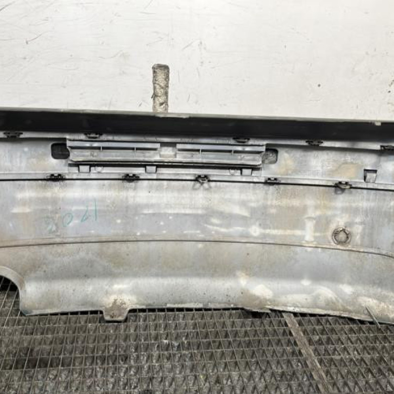 Pare choc arriere CITROEN C3 1 Photo n°8