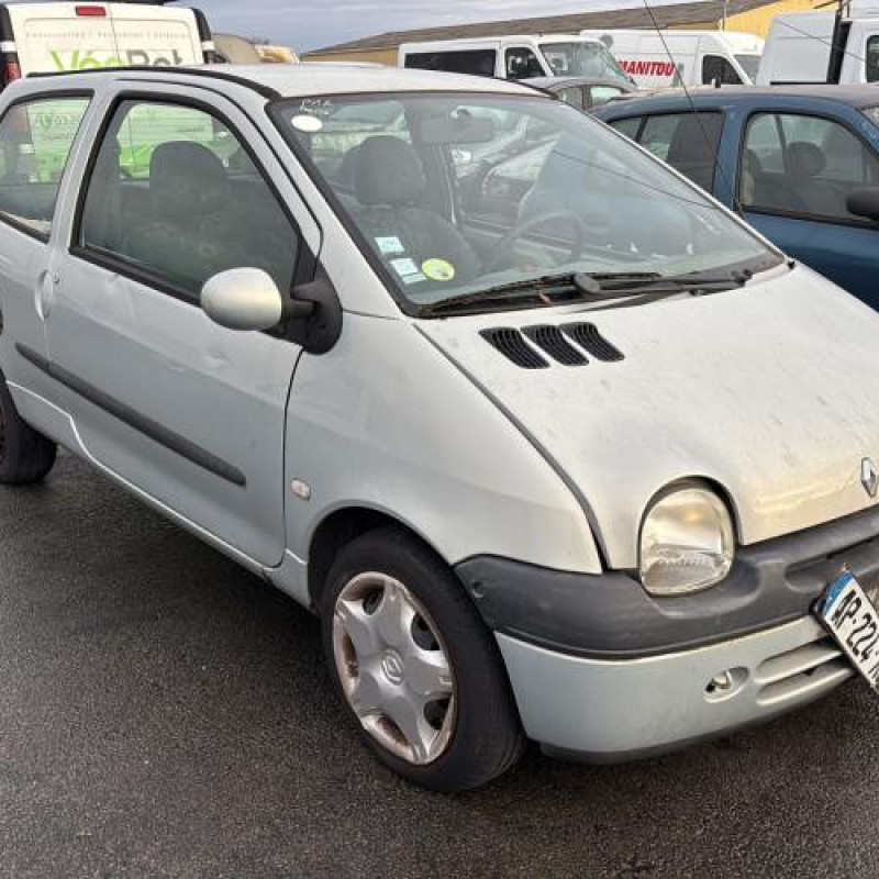 Pare choc arriere RENAULT TWINGO 1 Photo n°8