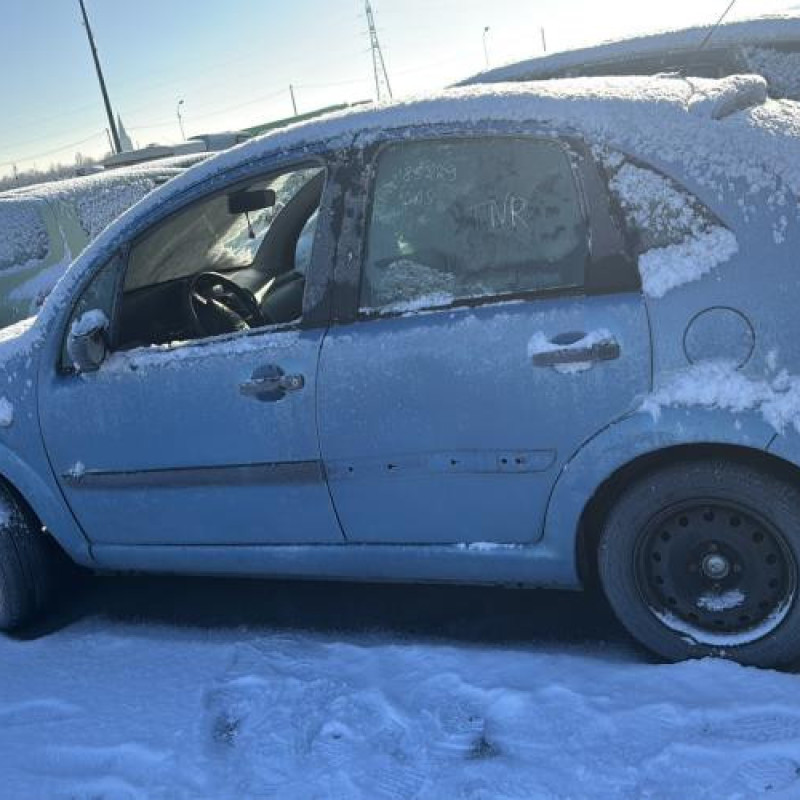 Pare choc arriere CITROEN C3 1 Photo n°15