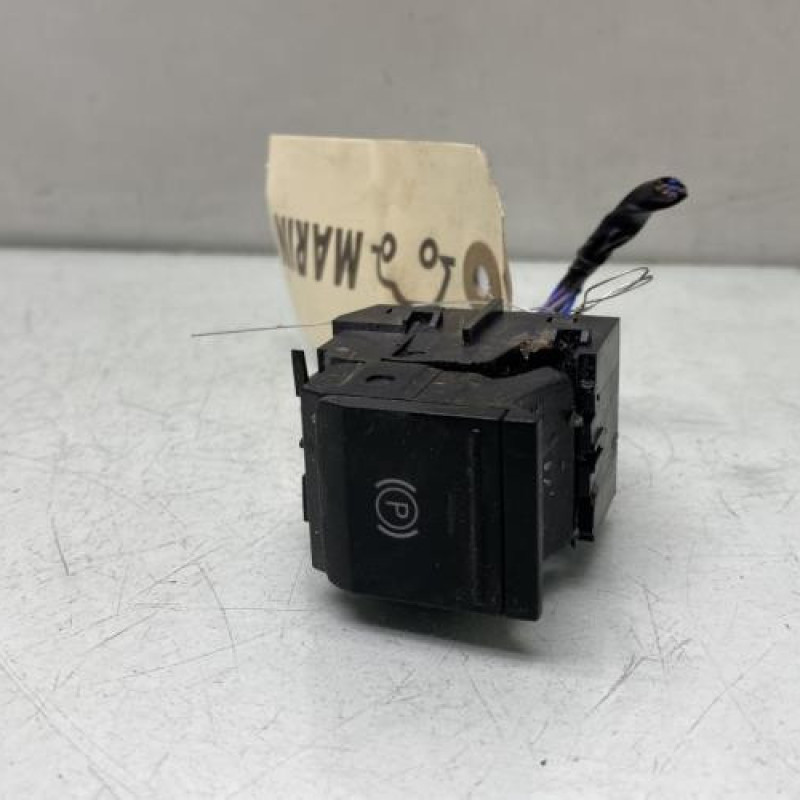 Poignee electrique frein a main AUDI A3 4 Photo n°1