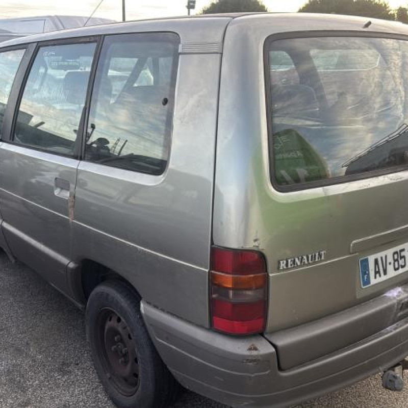 Neiman RENAULT ESPACE 2 Photo n°9