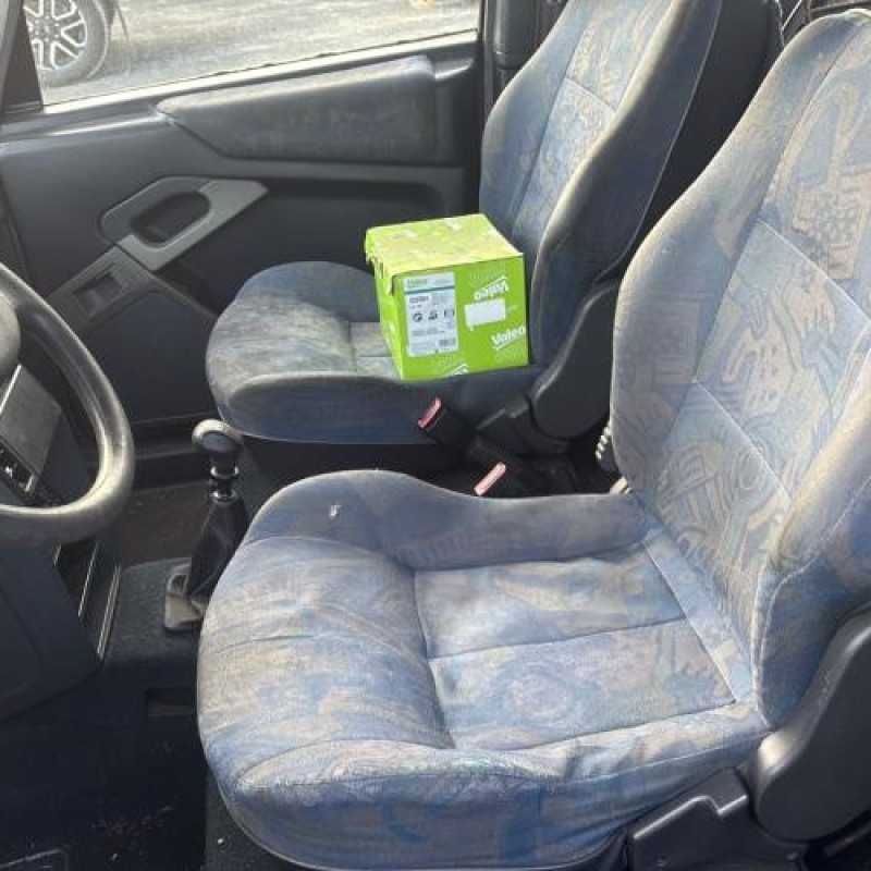 Neiman RENAULT ESPACE 2 Photo n°15