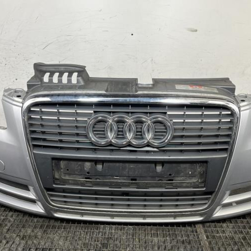 Pare choc avant AUDI A4 2 Photo n°1