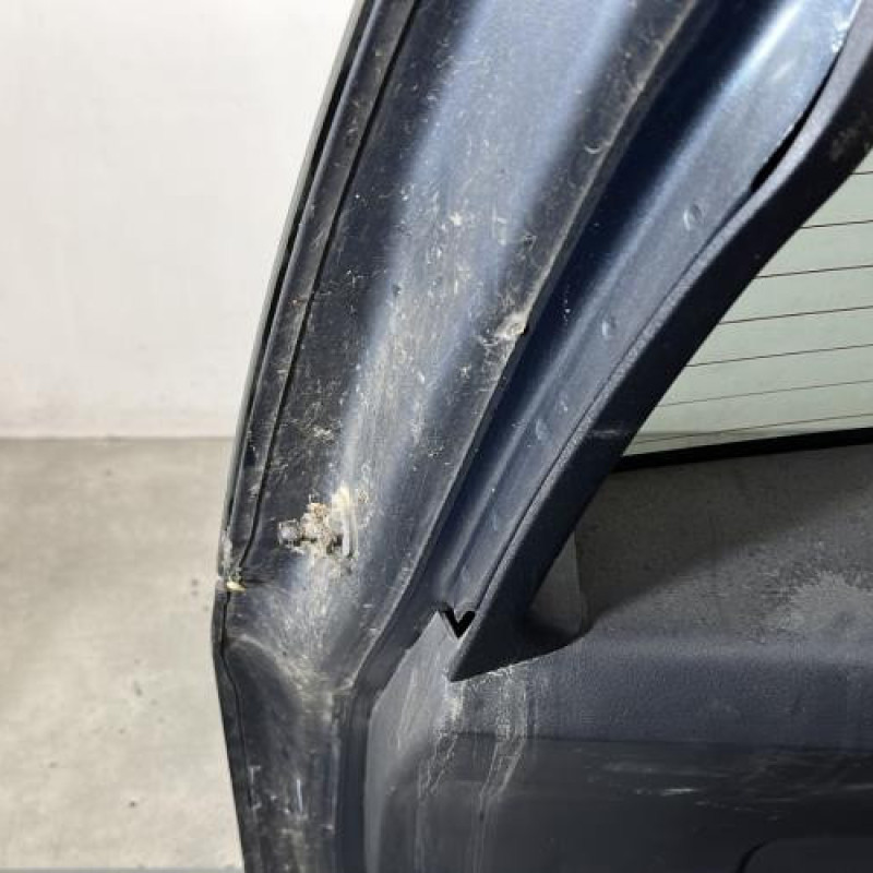 Malle/Hayon arriere JEEP PATRIOT Photo n°9