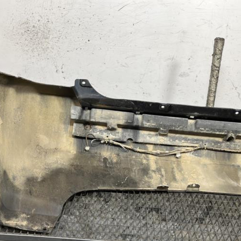 Pare choc arriere JEEP PATRIOT Photo n°6