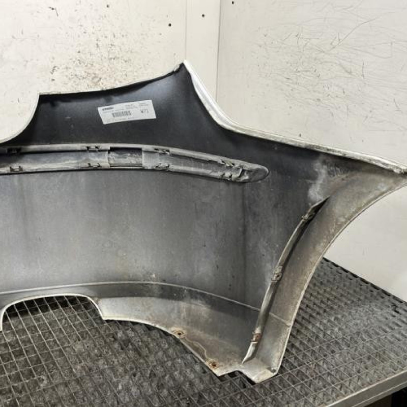 Pare choc arriere BMW SERIE 1 E81 Photo n°4