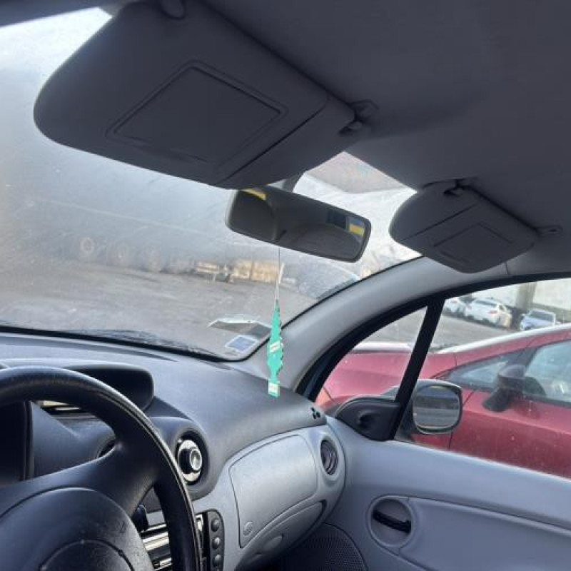 Pare choc arriere CITROEN C3 1 Photo n°20