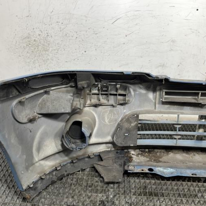 Pare choc avant CITROEN C3 1 Photo n°6