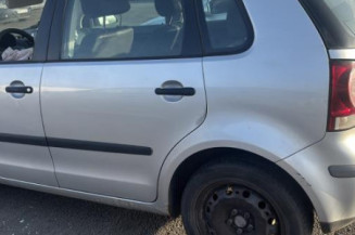 Reservoir essence VOLKSWAGEN POLO 4