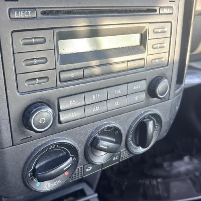 Reservoir essence VOLKSWAGEN POLO 4 Photo n°19