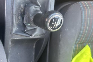 Reservoir essence VOLKSWAGEN POLO 4