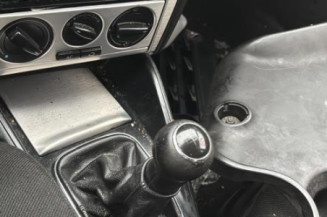 Pivot de moyeu avant gauche VOLKSWAGEN GOLF 4