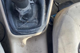 Pivot de moyeu avant gauche VOLKSWAGEN GOLF 4