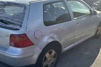 Pivot de moyeu avant gauche VOLKSWAGEN GOLF 4